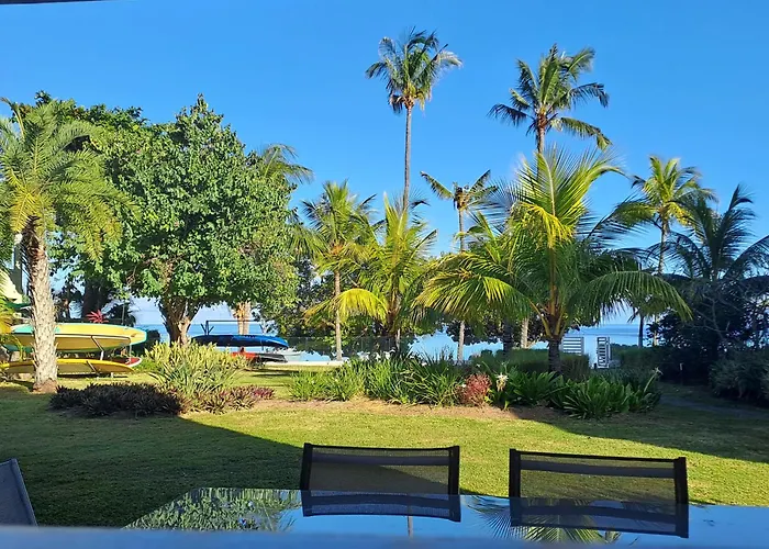 Caplage - Beachfront Ground Floor Apartment In Tamarin